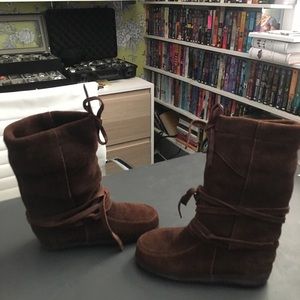 Steger Mukluck boots size 6